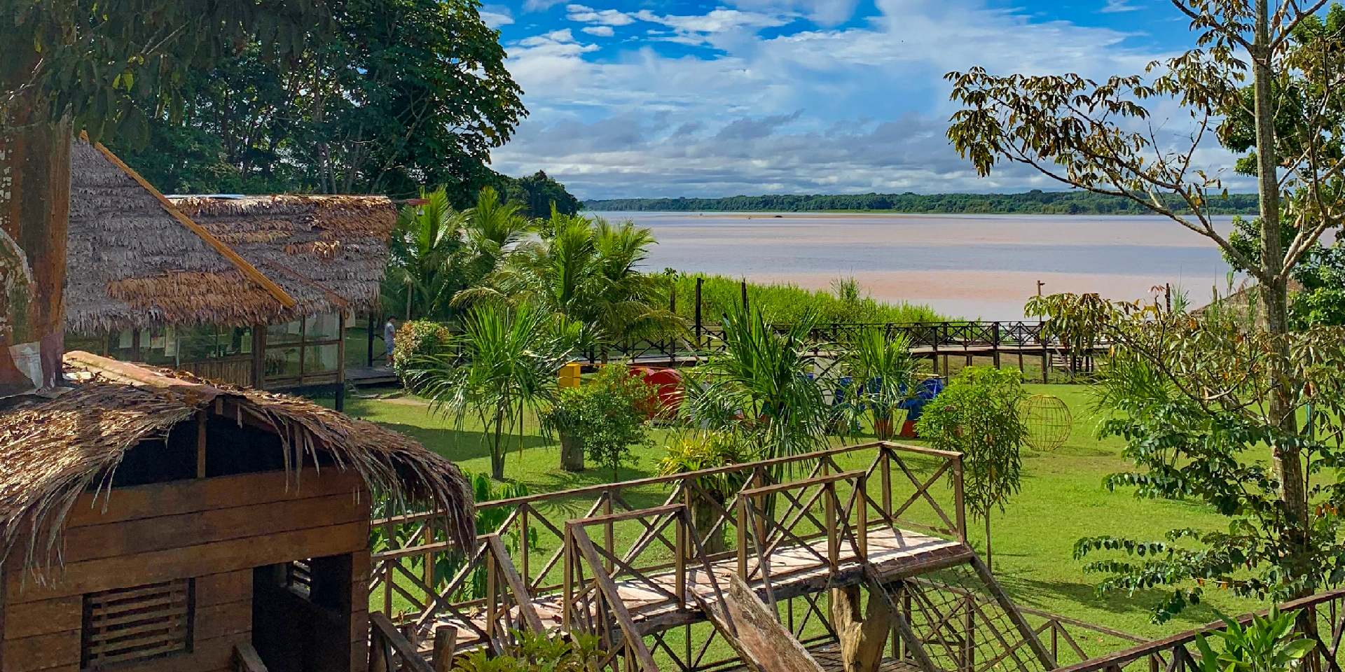 on-vacation-colombia-destino-amazonas-hotel-amazon-rio-amazonas-vista