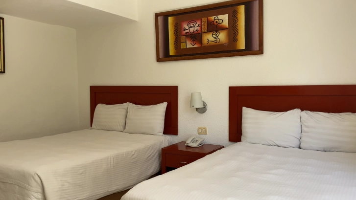 on-vacation-colombia-destino-cancun-hotel-dos-playas-habitacion-03