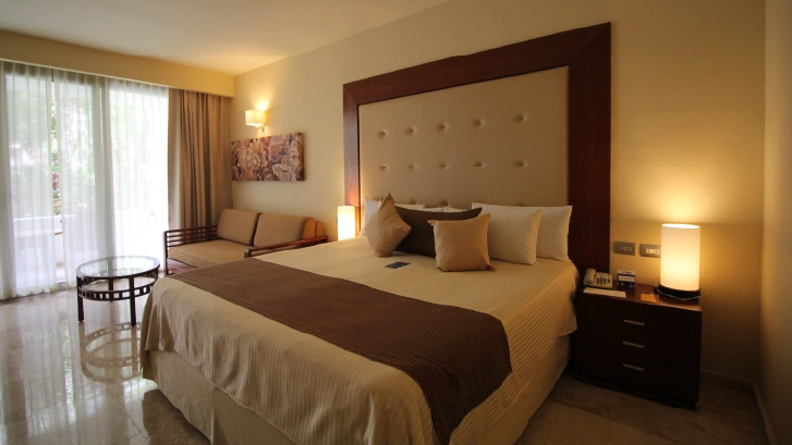 on-vacation-colombia-destino-cancun-hoteles-princess-habitacion-05