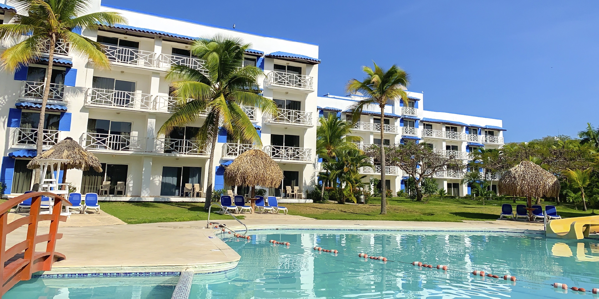 on-vacation-colombia-destino-cancun-hoteles-princess-playa-mar-1