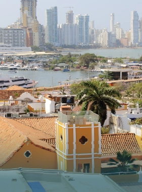 on-vacation-colombia-destino-cartagena-hotel-karmairi-lugares-turisticos-palacio-de-la-inquision