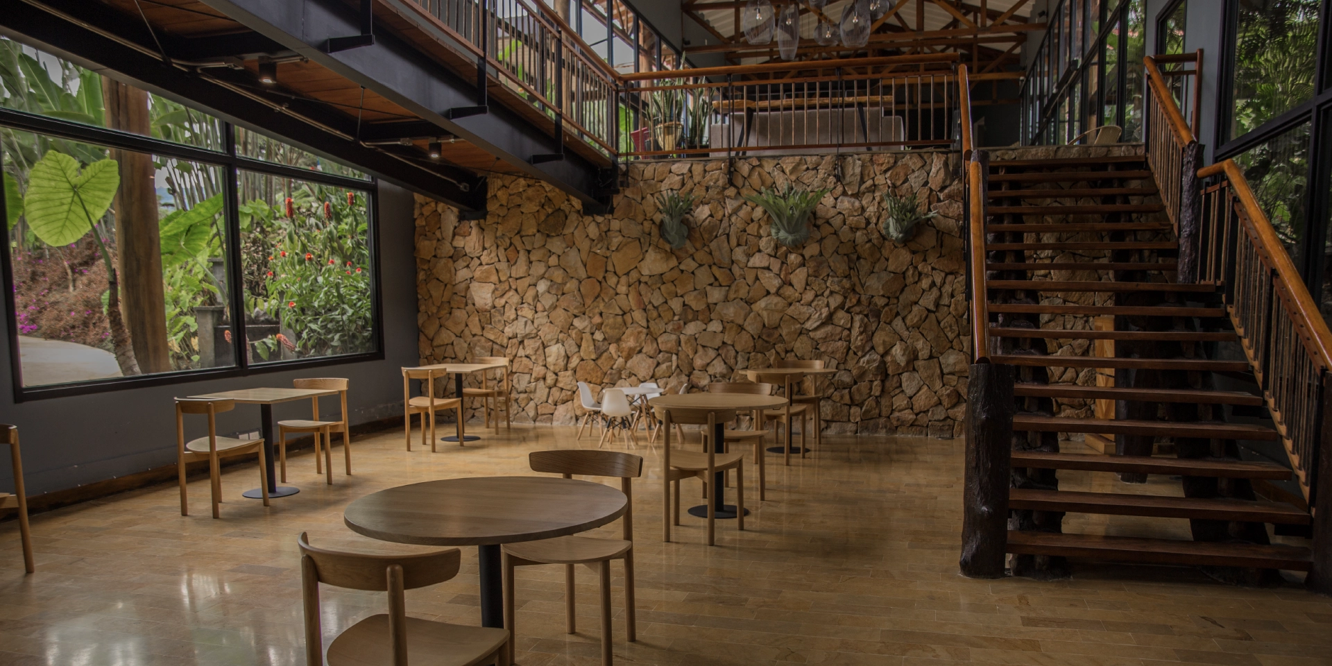 on-vacation-colombia-destino-eje-cafetero-hotel-termales-el-otono-restaurante-2