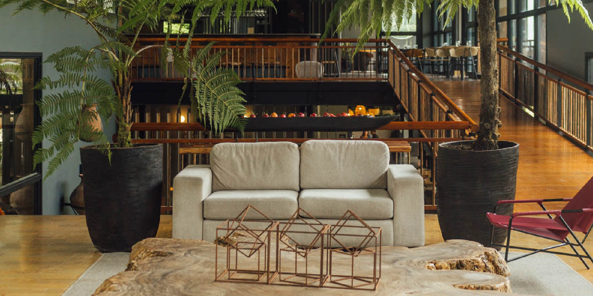 on-vacation-colombia-destino-eje-cafetero-hotel-termales-el-otono-sala-estar