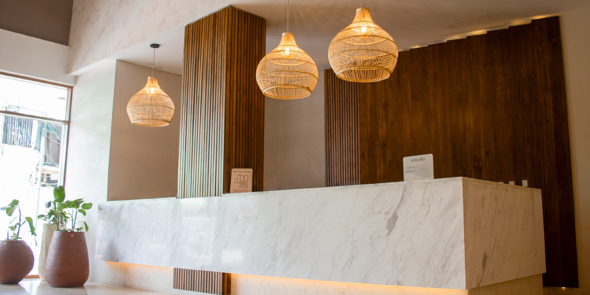 on-vacation-colombia-destino-nacional-san-andres-hotel-caribbean-recepcion