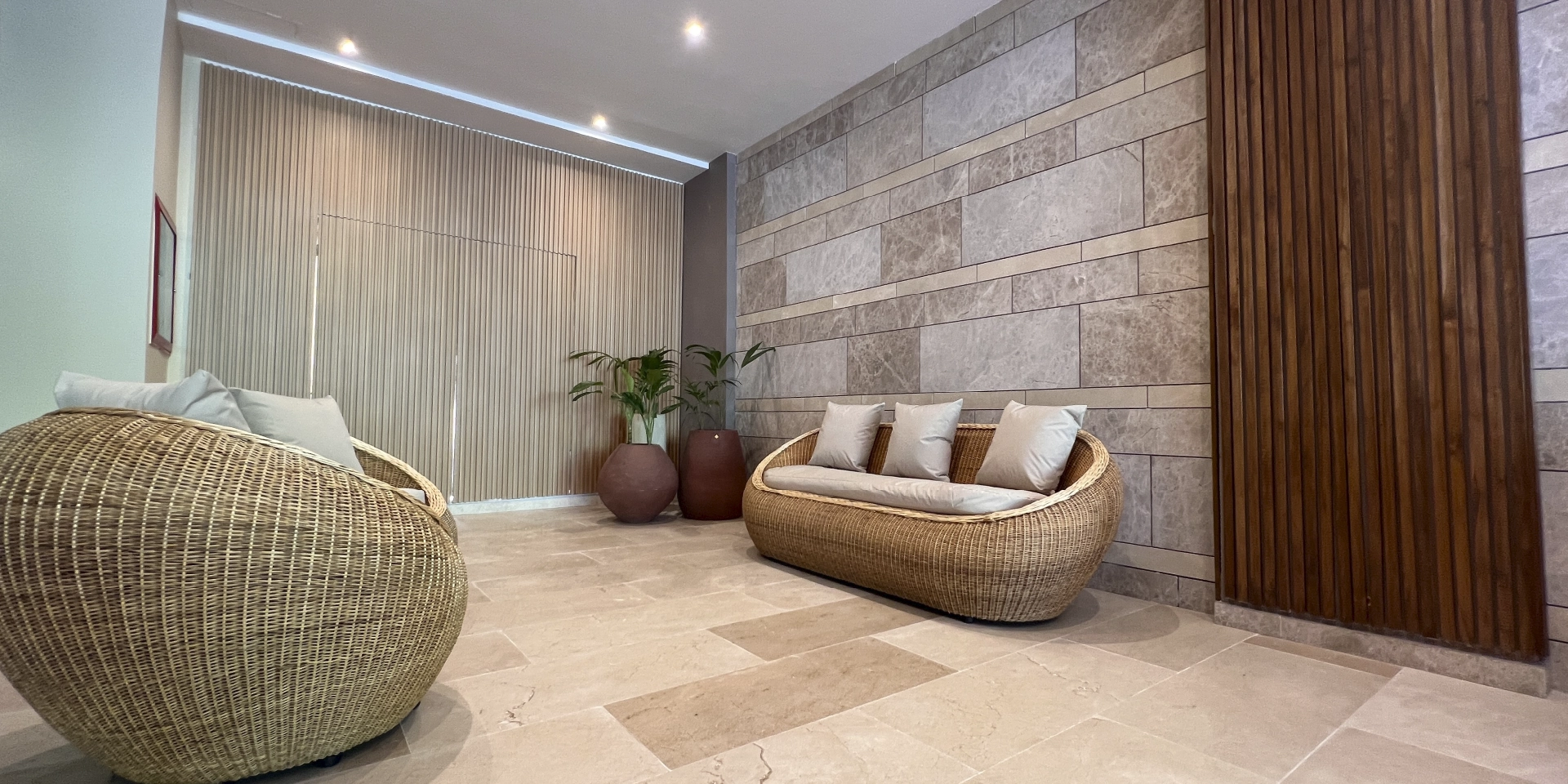 on-vacation-colombia-destino-nacional-san-andres-hotel-caribbean-sala-de-espera