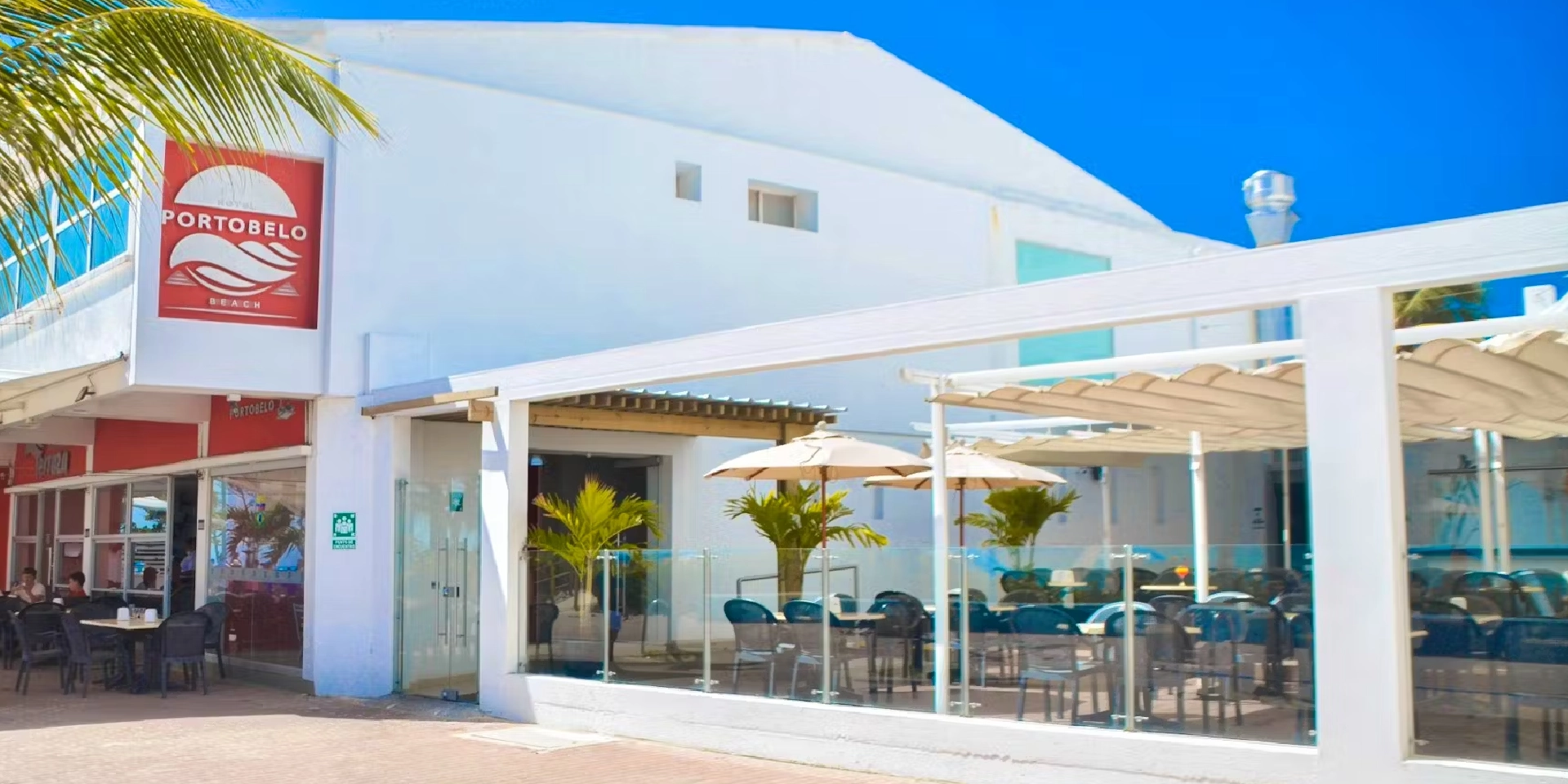 on-vacation-colombia-destino-nacional-san-andres-hotel-portobelo-beach-fachada-lateral