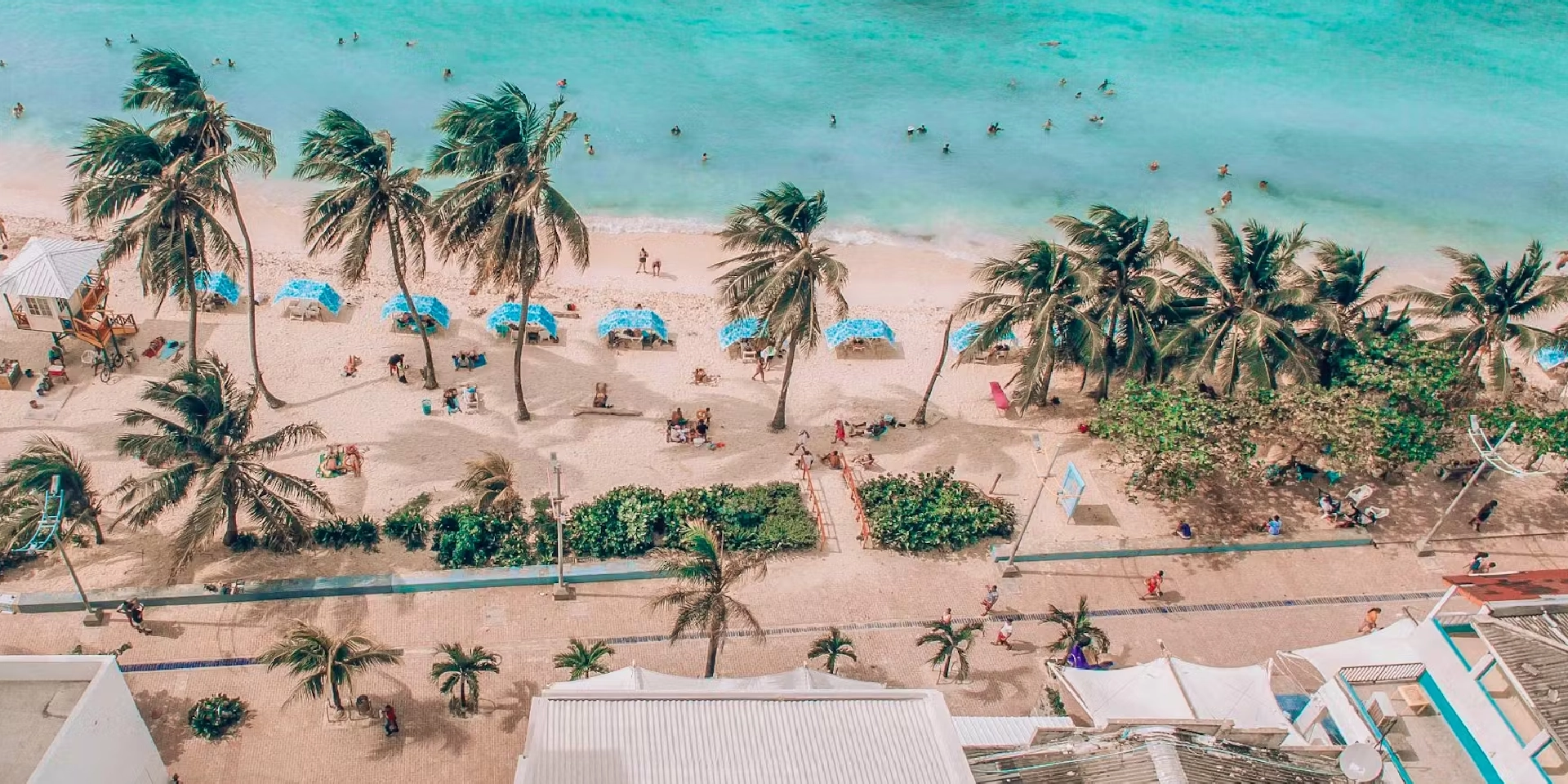 on-vacation-colombia-destino-nacional-san-andres-hotel-portobelo-beach-playa-y-mar