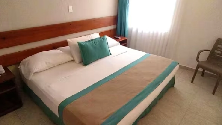 on-vacation-colombia-destino-nacional-san-andres-hotel-portobelo-beach-tipo-habitacion-estandar-doble