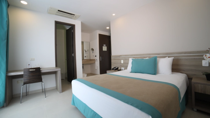 on-vacation-colombia-destino-nacional-san-andres-hotel-portobelo-plaza-de-las-americas-habitacion-acomodacion-doble
