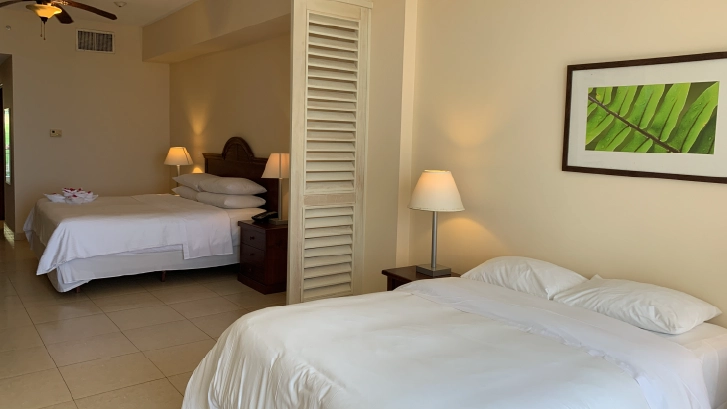 on-vacation-colombia-destino-panama-hotel-bijao-beach-habitacion-03