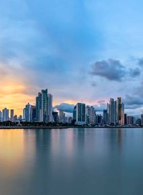 on-vacation-colombia-destino-panama-servicios-lugares-turisticos-cinta-costera