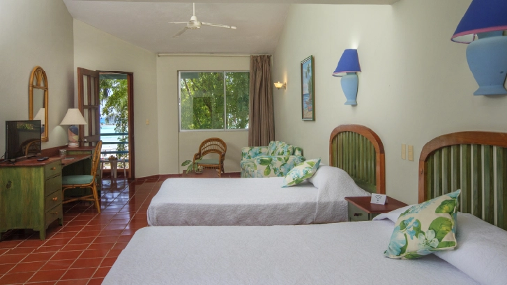 on-vacation-colombia-destino-punta-cana-hotal-whala-bocachica-habitacion-cuadruple-02