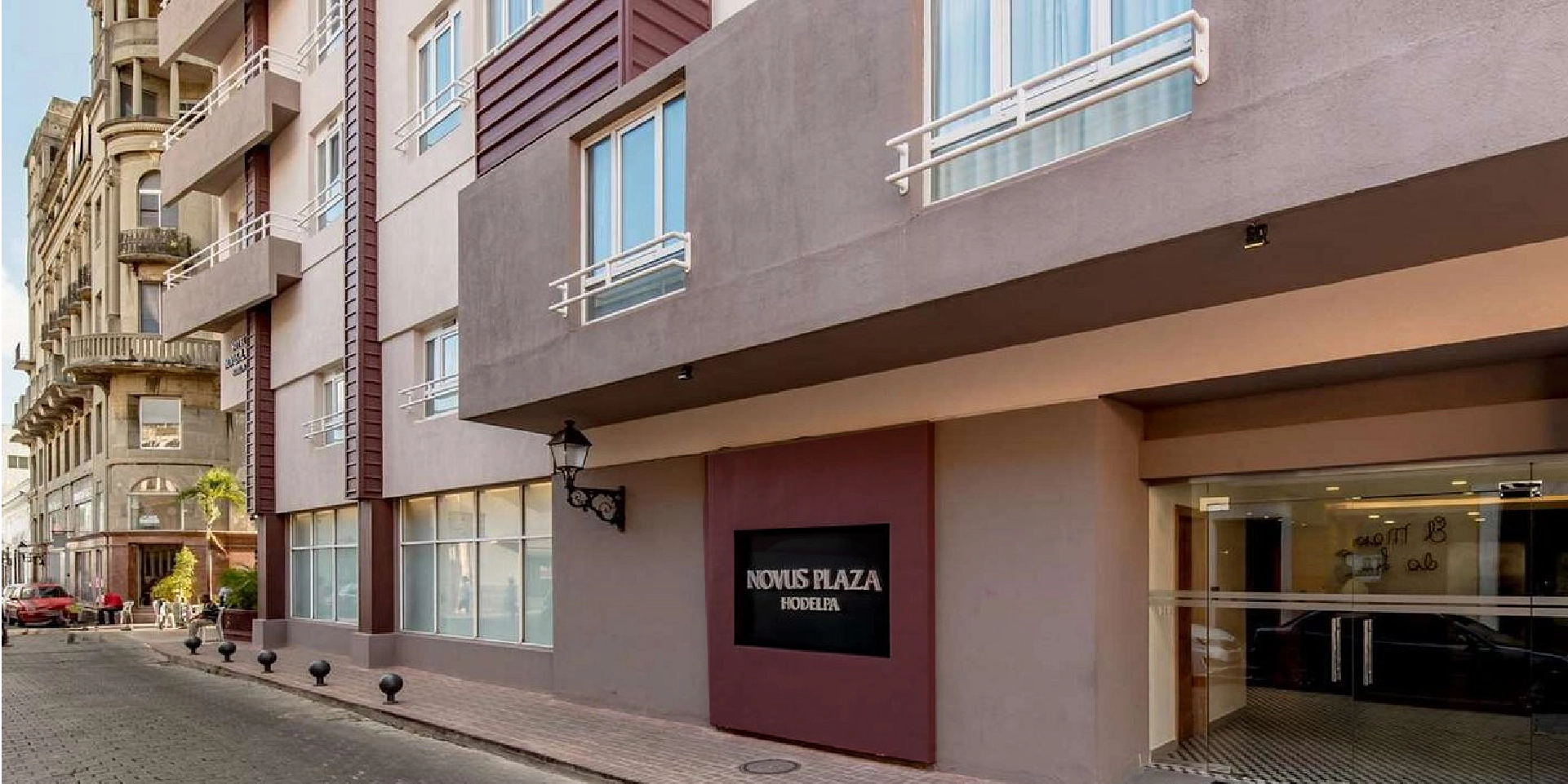 on-vacation-colombia-destino-santo-domingo-hotel-novus-plaza-hodelpa-fachada-1920x960px