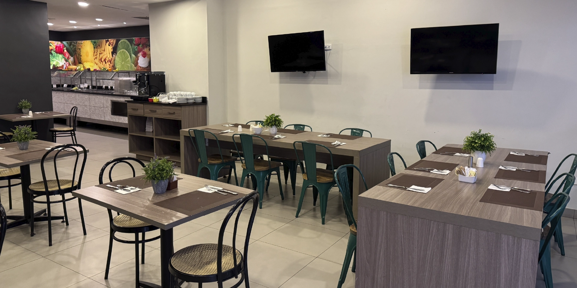 on-vacation-colombia-destino-santo-domingo-hotel-novus-plaza-hodelpa-restaurante-1920x960px_1