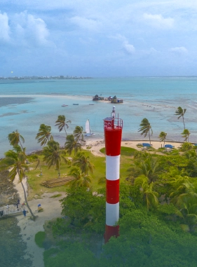 on-vacation-ecuador-destino-san-andres-hotel-tone-servicios-lugares-turisticos-acuario