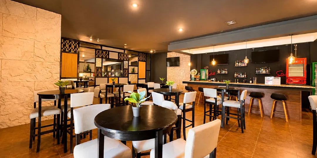 on-vacation-colombia-destino-panama-hotel-playa-blanca-restaurante72x-100-elementor-io-optimized-convertido-de-jpg